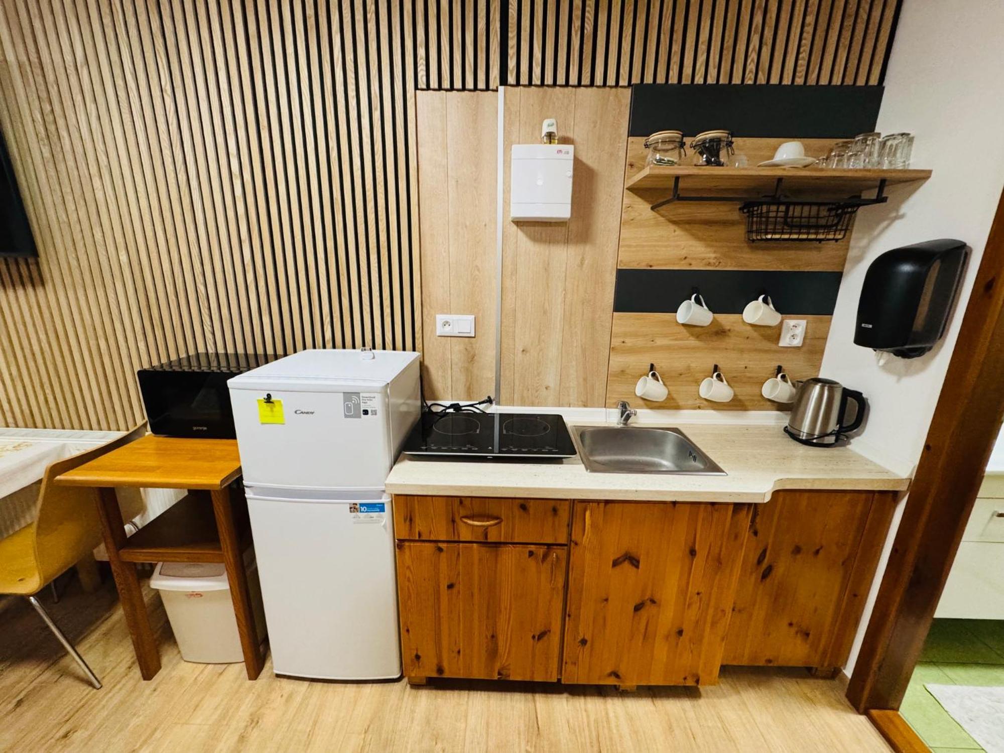 Apartmany Vinné Eksteriør bilde