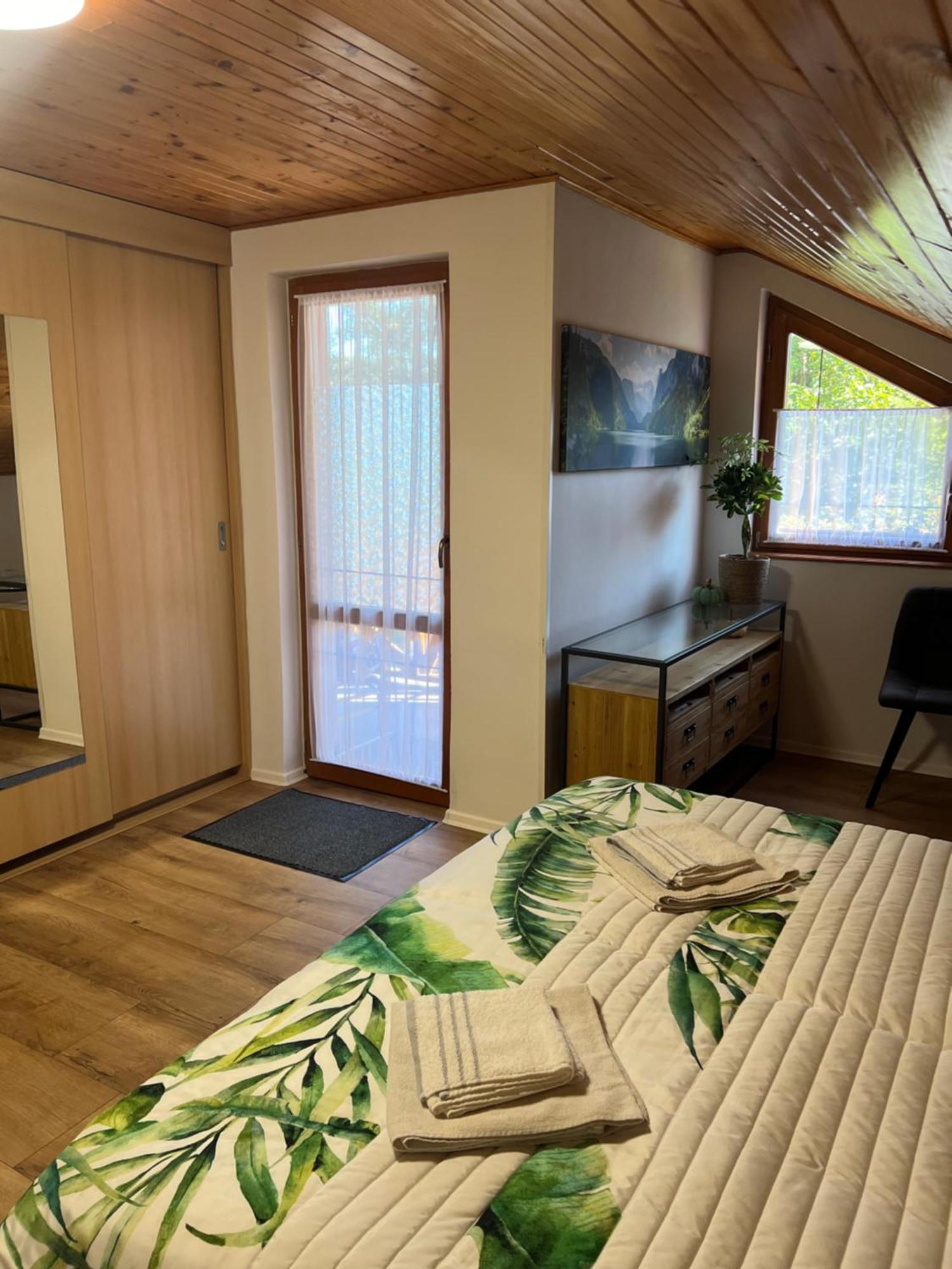 Apartmany Vinné Eksteriør bilde